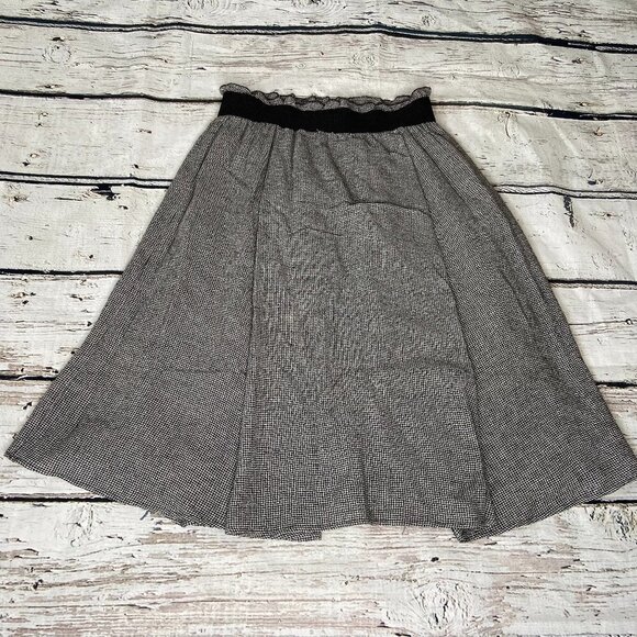Zara Front Pleated Gingham Skirt Size M